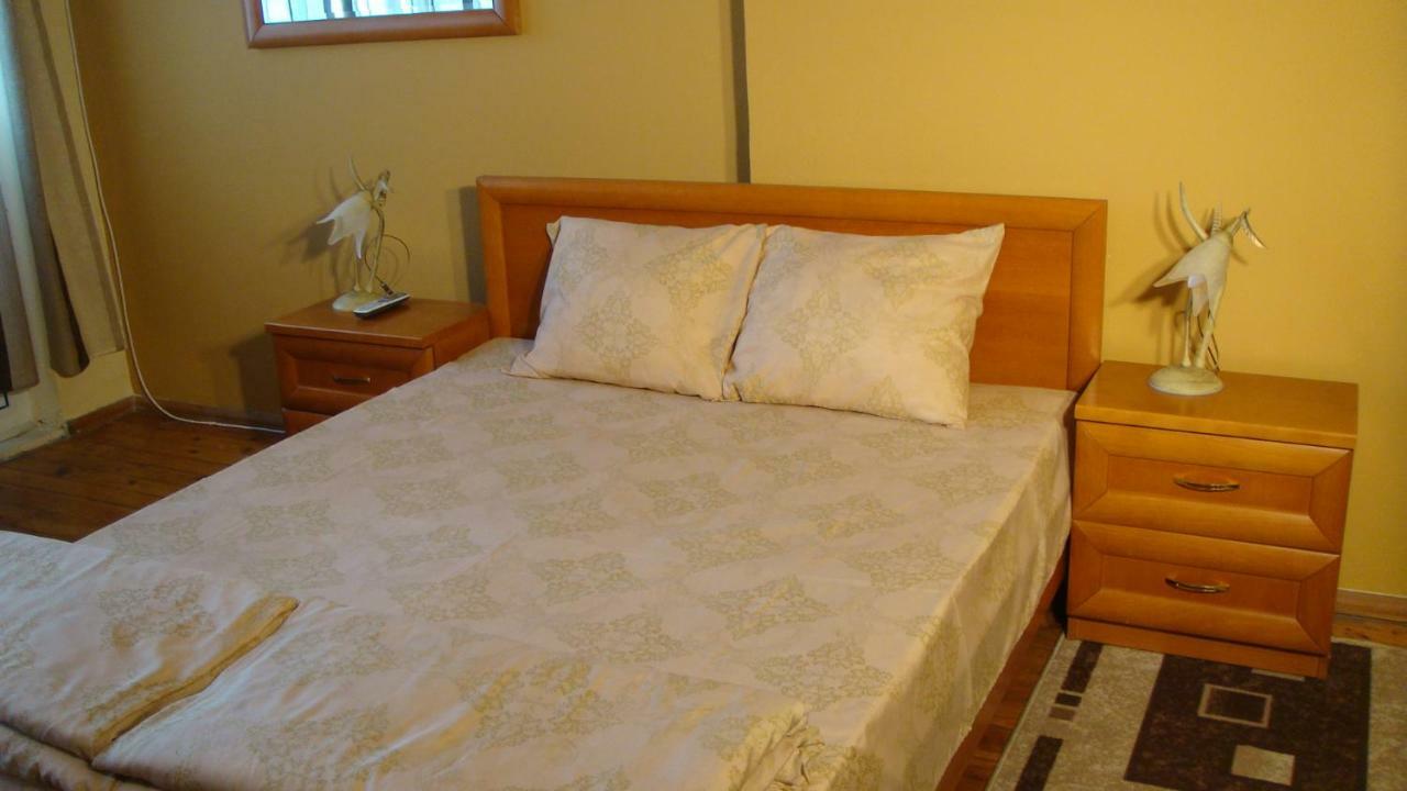Apartment Sofia Center Екстер'єр фото